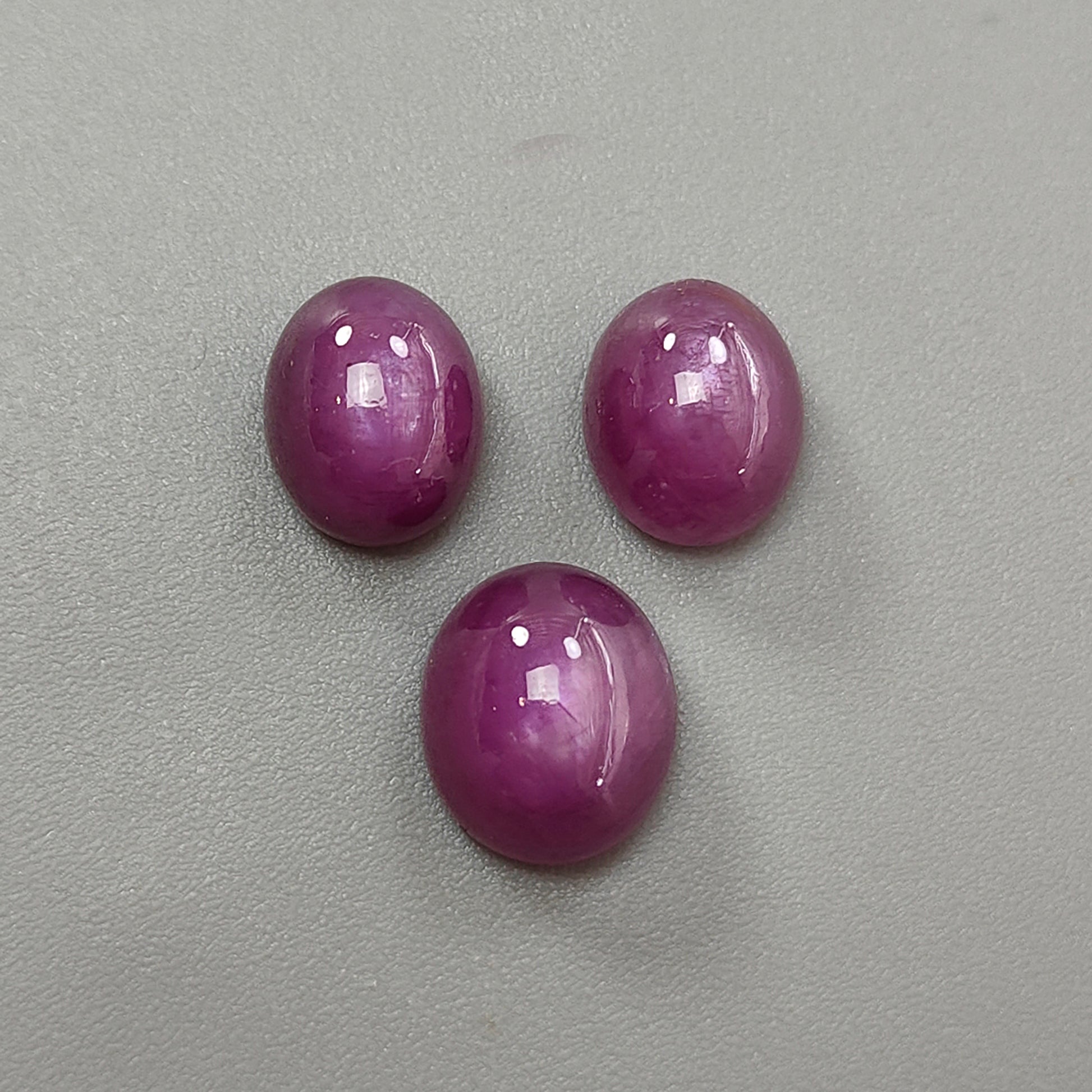 đá quý ruby