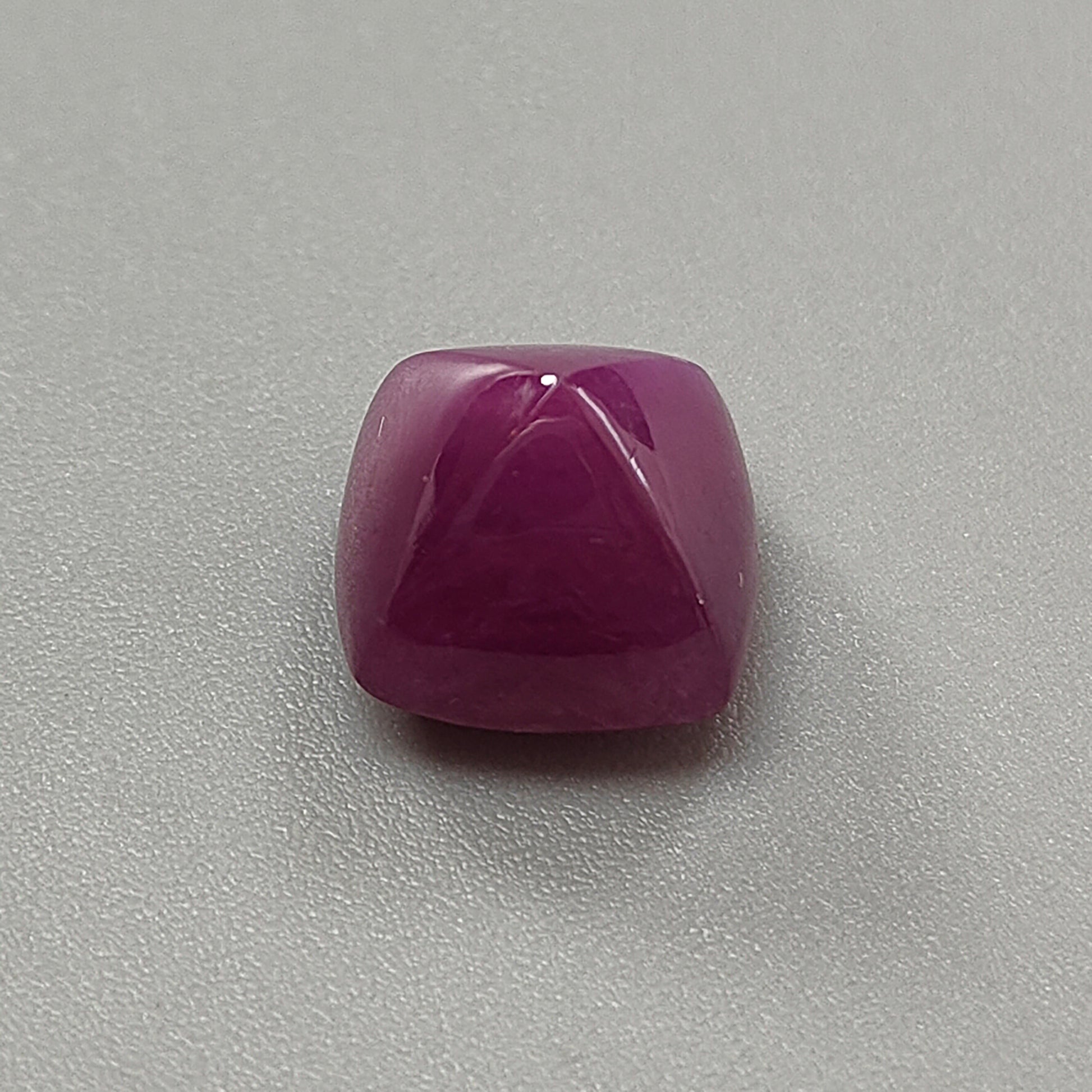天然红宝石