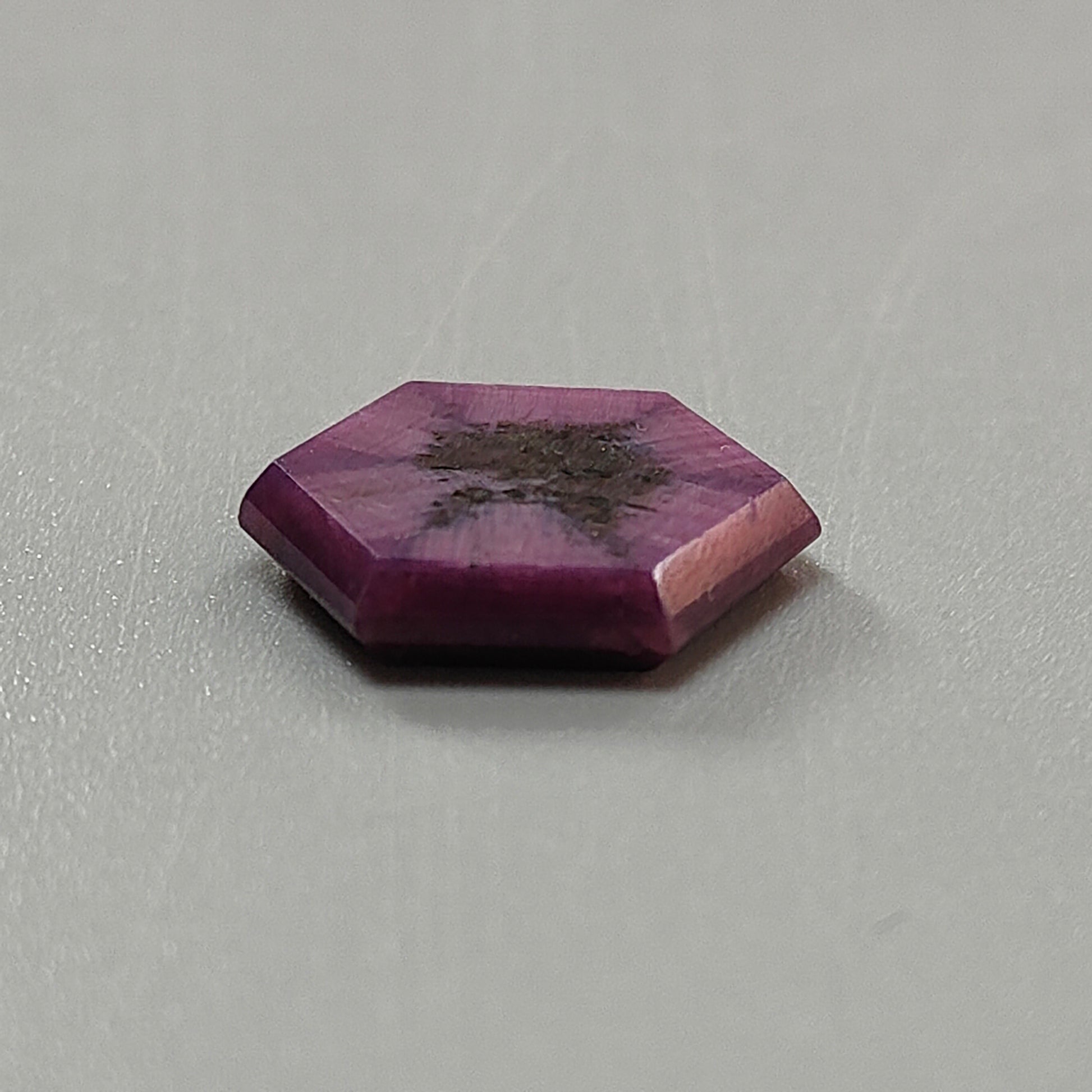 天然红宝石