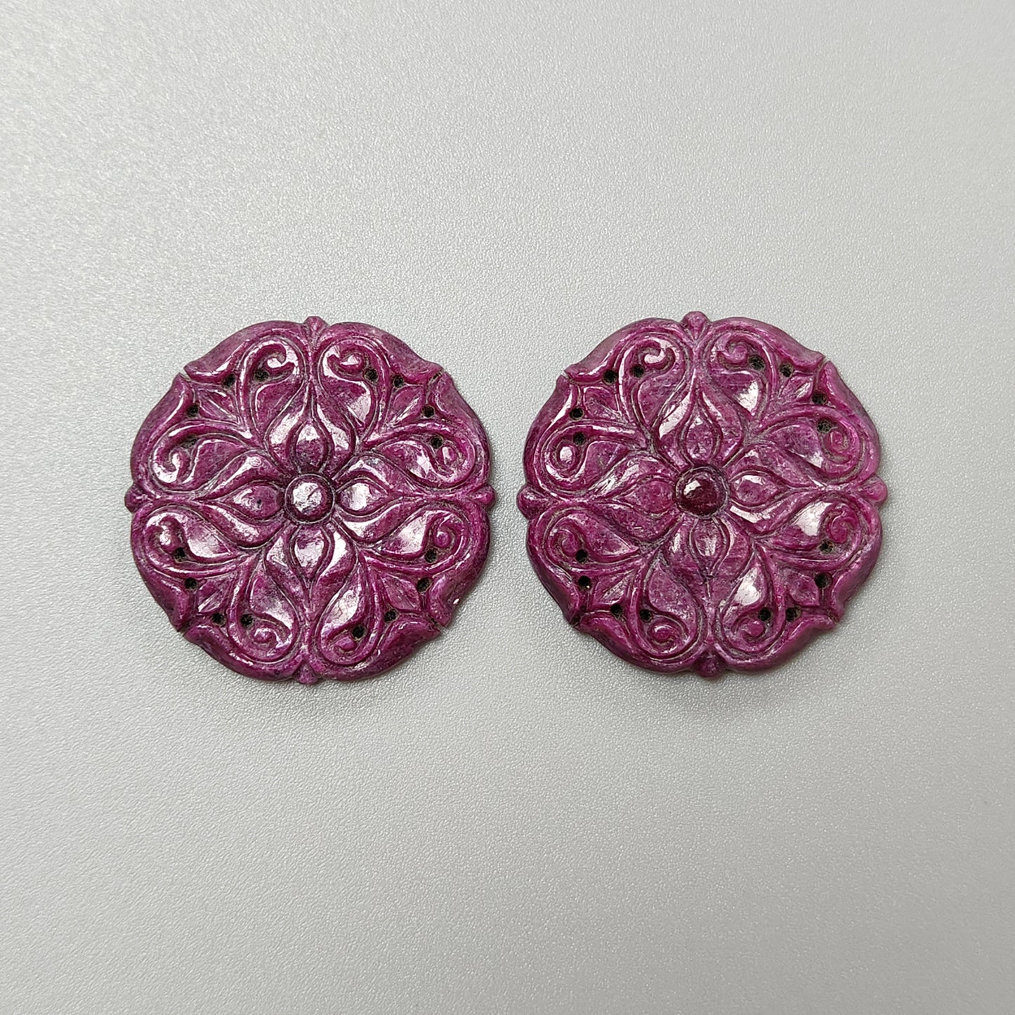 Ruby Gemstone Carving : 125.30cts Natural Untreated Unheated Red Ruby Hand Carved Round Shape 36mm Pair For Jewelry