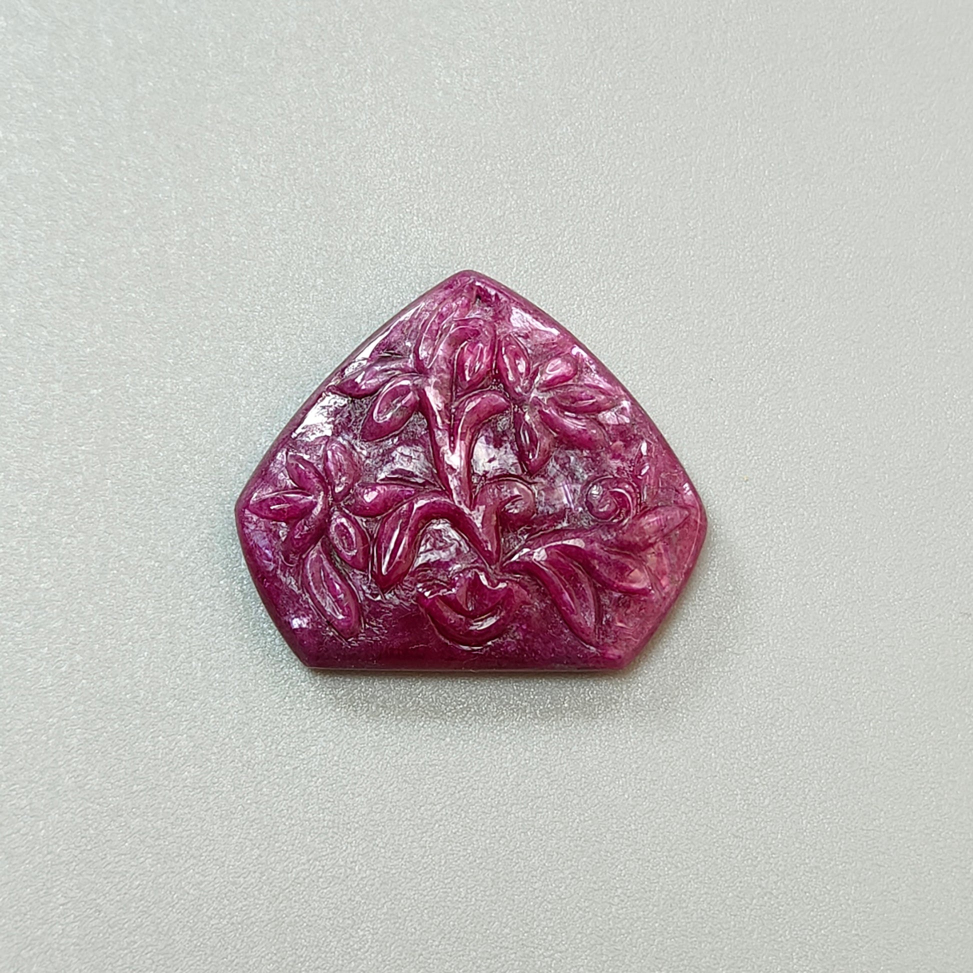 rubino rosso naturale