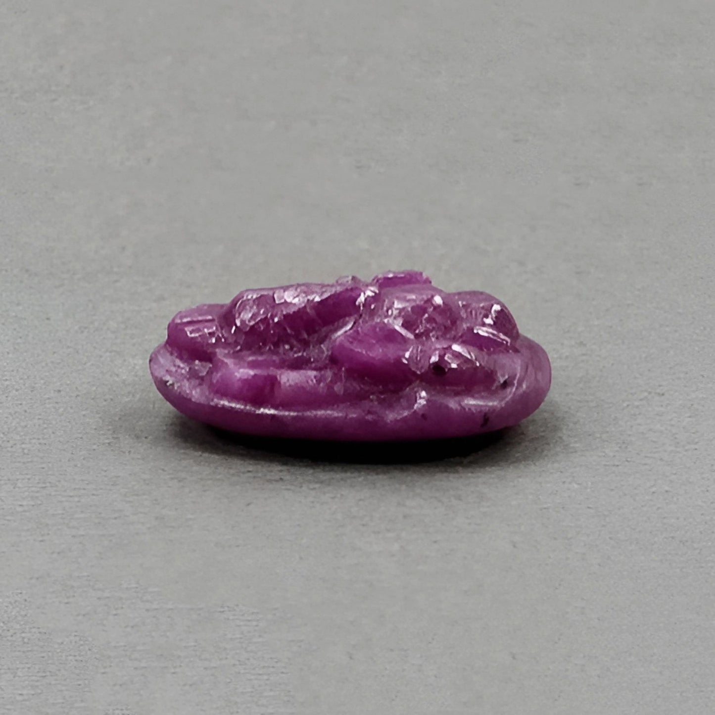 28.35cts Red Ruby Carving Natural Untreated Gemstone Ganesha Shape 23*18mm 1pc for Jewelry