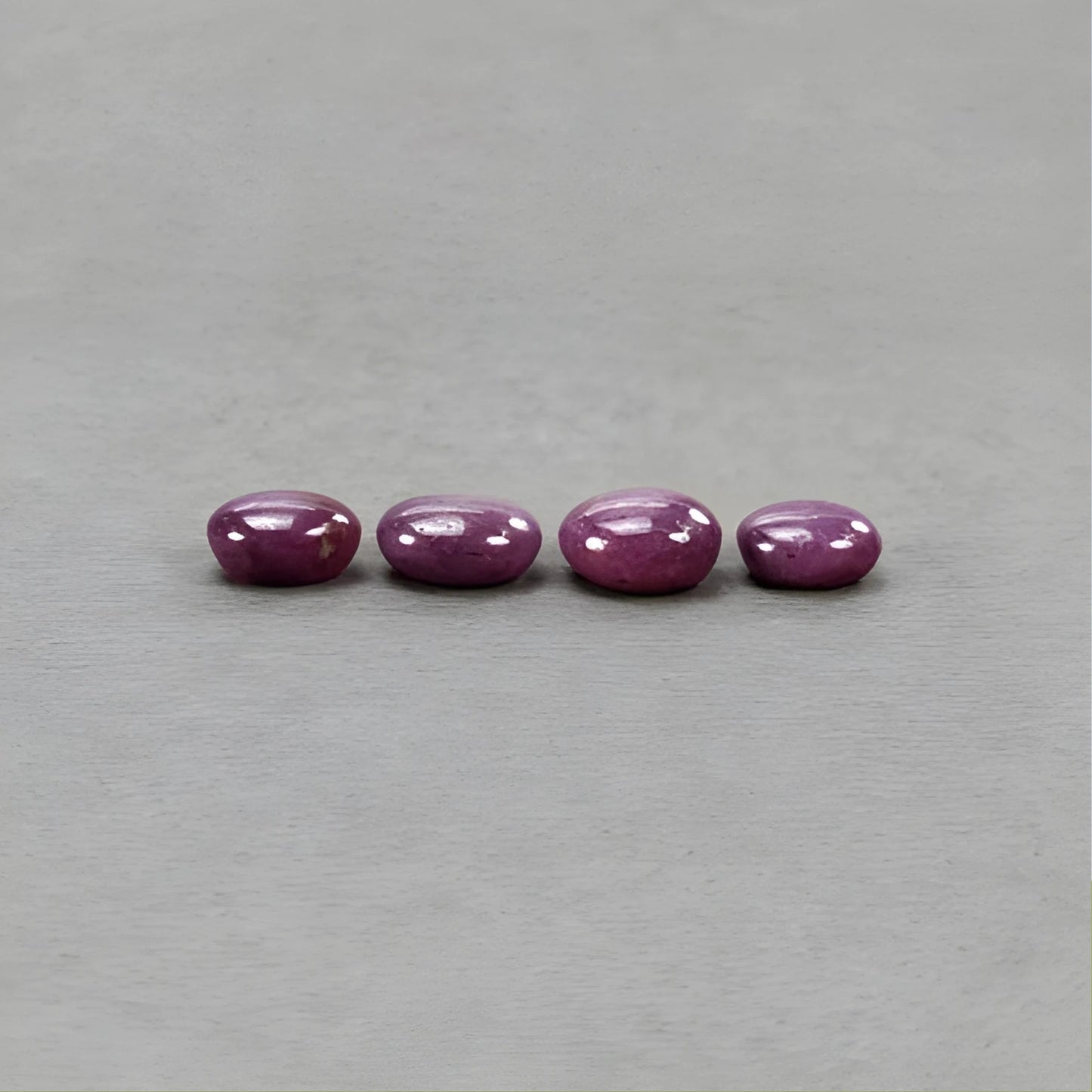22.20cts Natural Untreated Star Ruby Gemstone Oval Shape Cabochon 10*8mm - 11*9.5mm 4pcs
