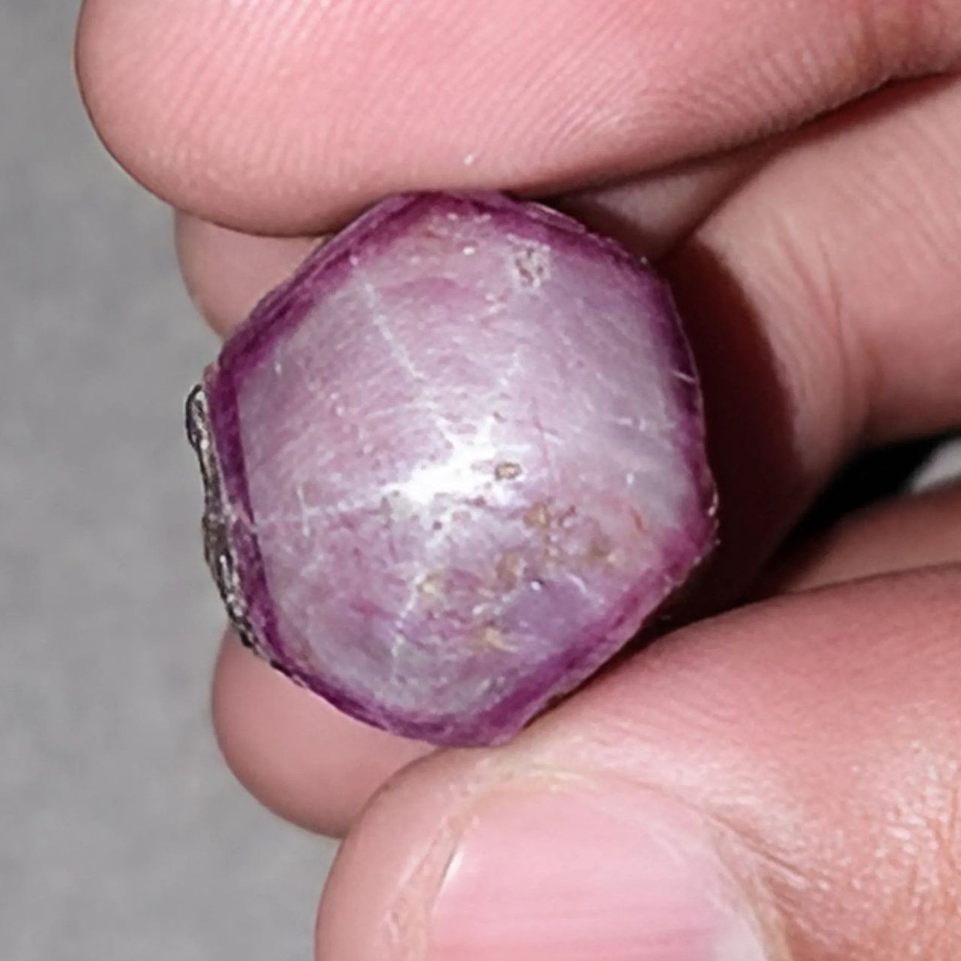 Piedra curativa rubí estrella