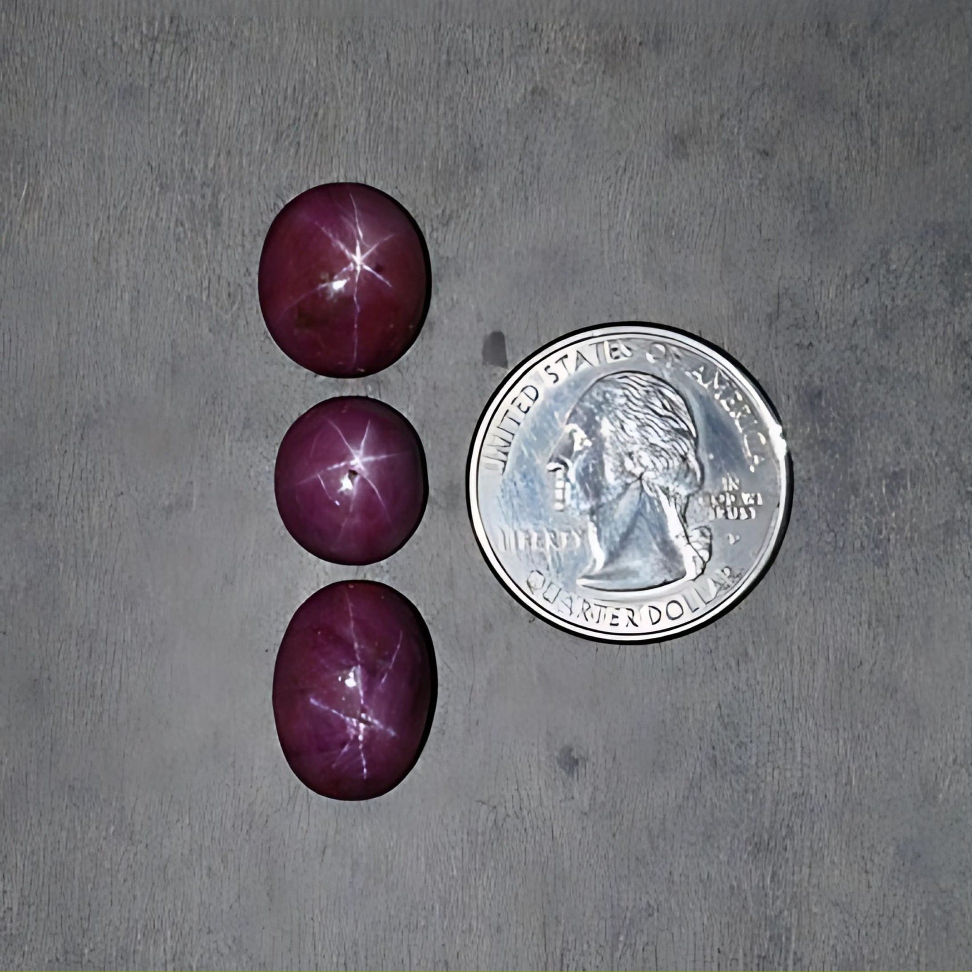 Sternrubin-Cabochon