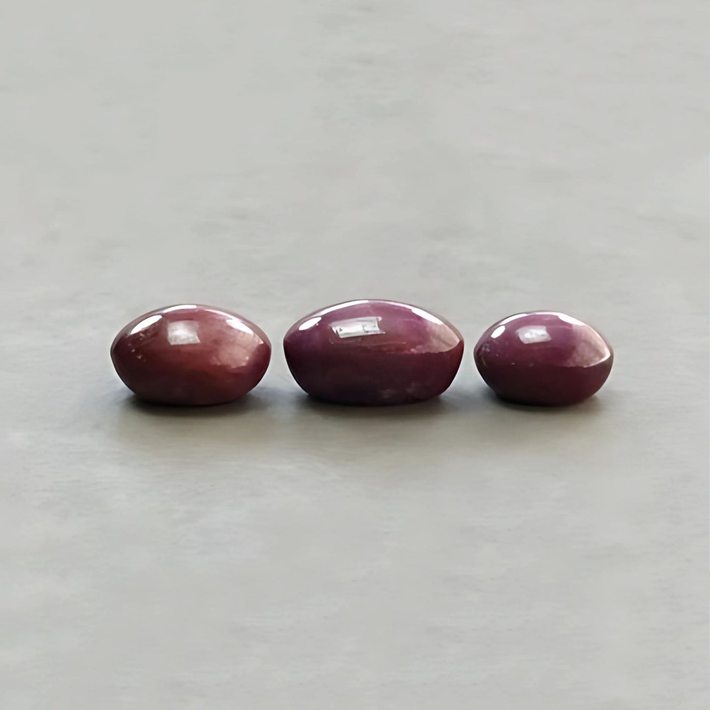 44.40cts Natural Untreated Star Ruby Gemstone Oval Shape Cabochon 12.5*11mm - 16*11.5mm 3pcs