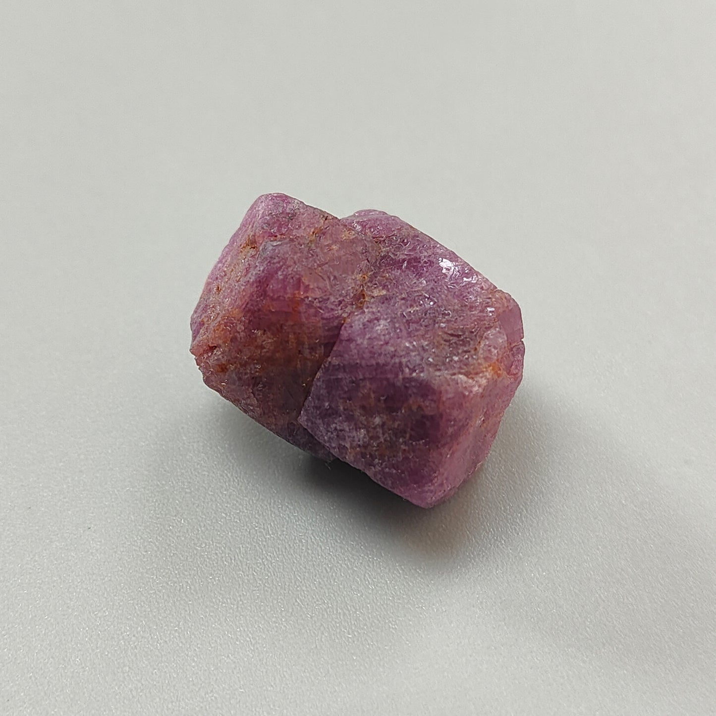 92.50cts Ruby Gemstone Crystal Raw Specimen Natural Untreated Fancy Rough Healing 26*20mm 1pc