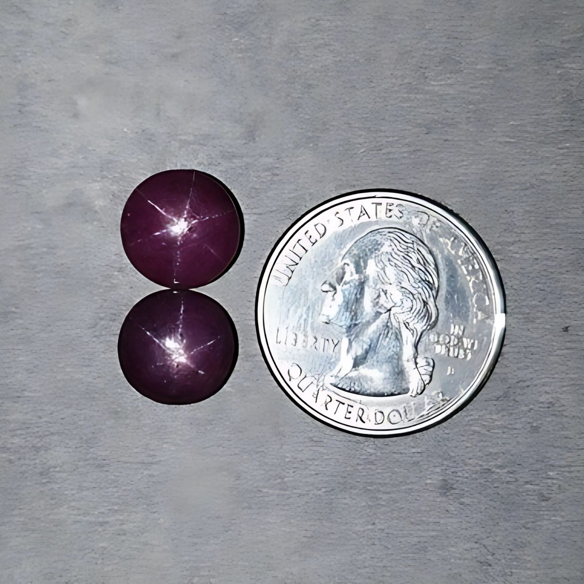 Sternrubin-Cabochon