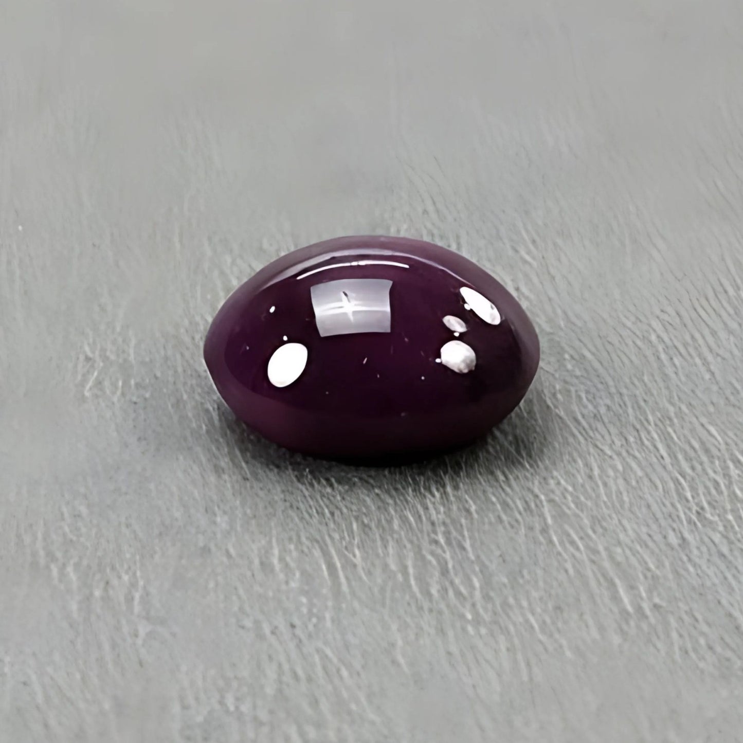 14.65cts Natural Untreated Star Ruby Gemstone Oval Shape Cabochon 14.5*13.5mm