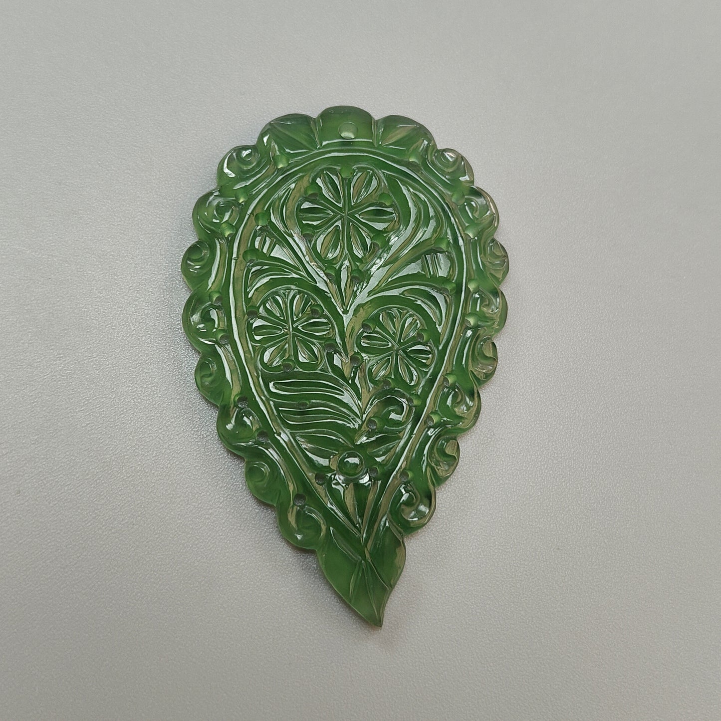 Sculpture de pierre précieuse de serpentine