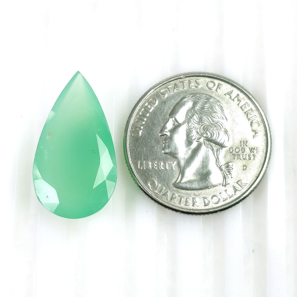 Chrysopras natürlicher unbehandelter Edelstein