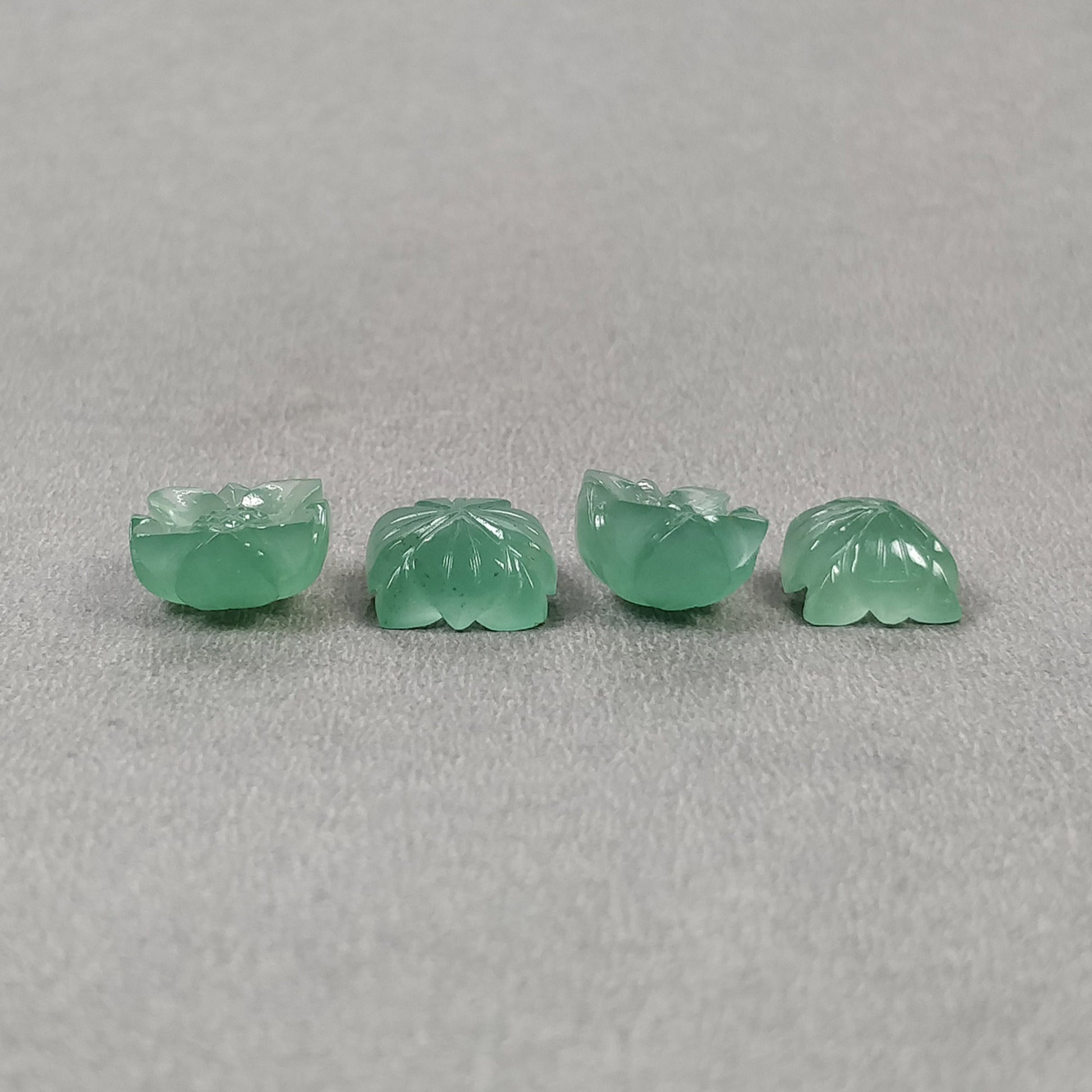 GREEN QUARTZITE Gemstone 