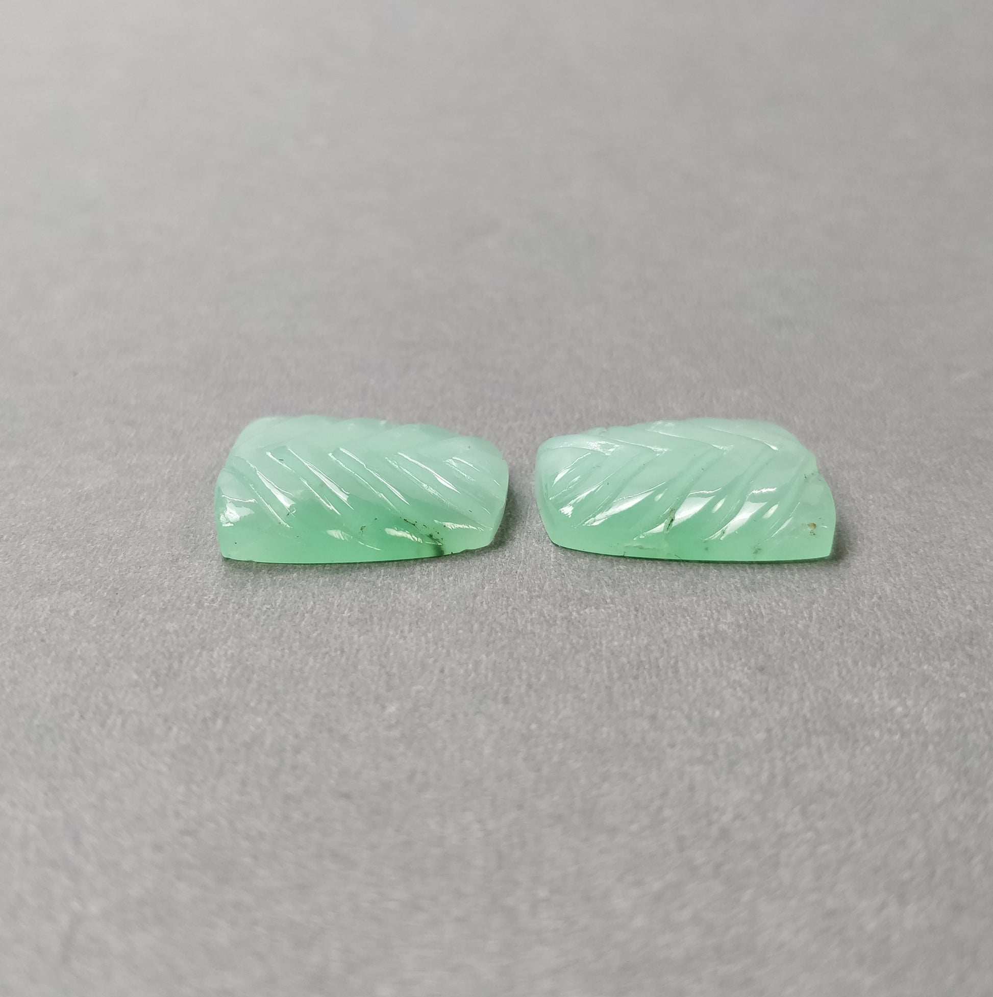 Uneven Shape Chrysoprase