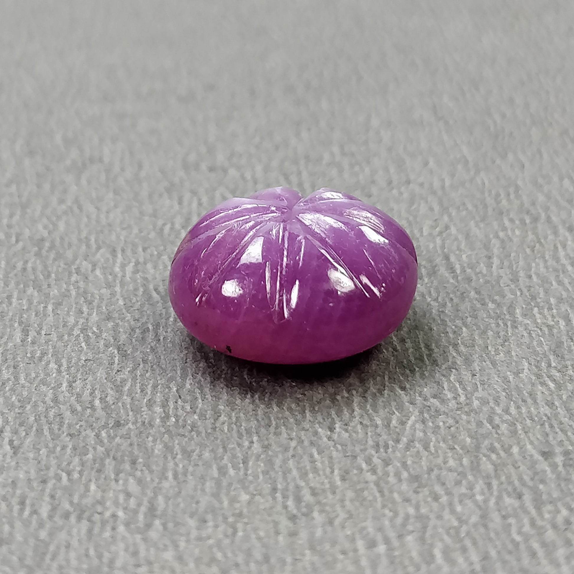 Round Shape Sapphire