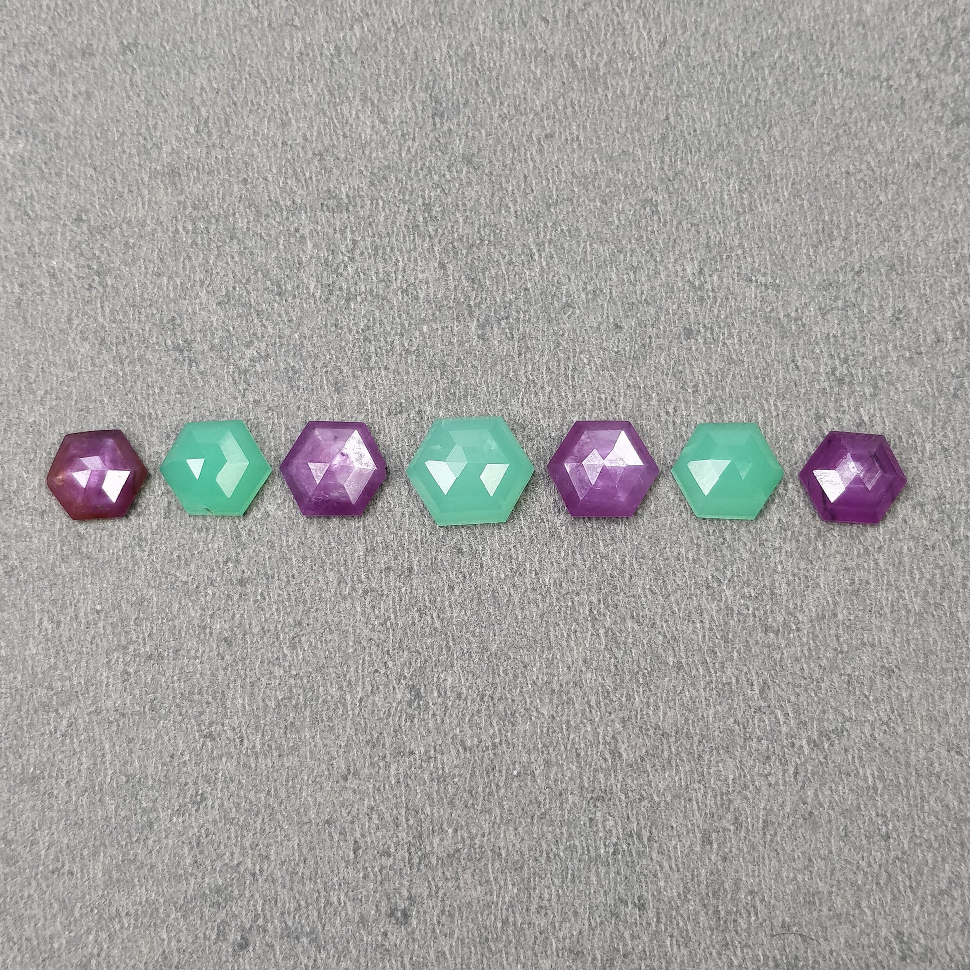 Chrysoprase Gemstone