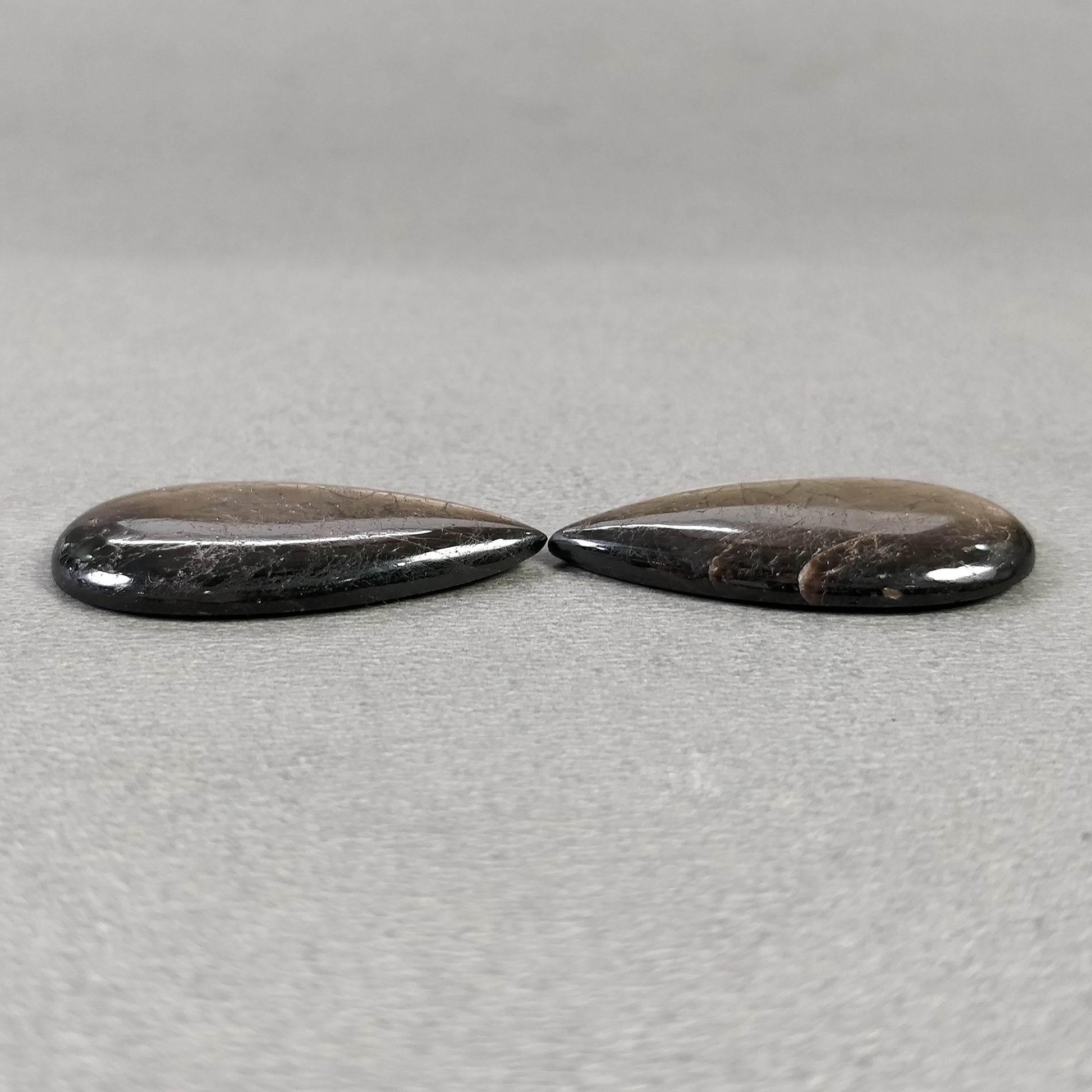 Sapphire cabochone
