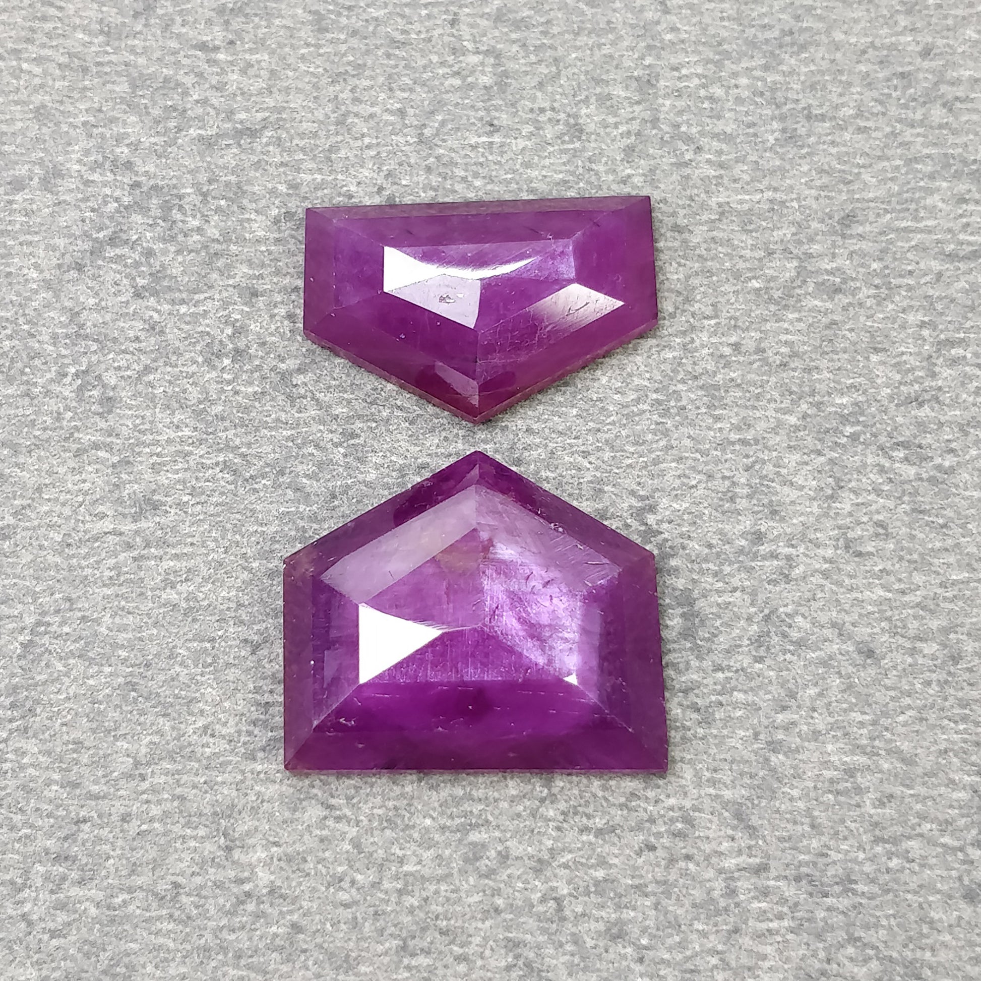 Sapphire Gemstone