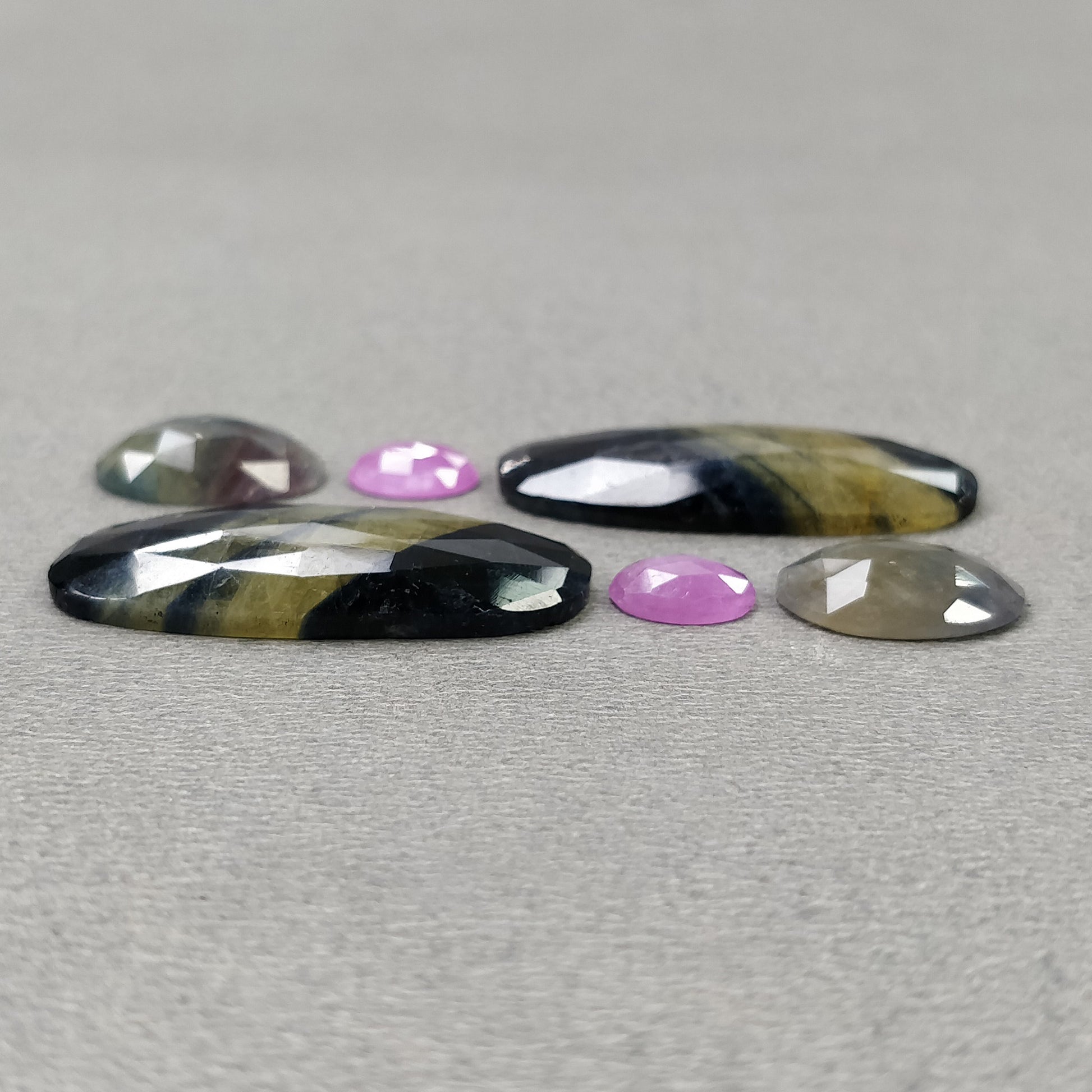 Bi-Color Sapphire