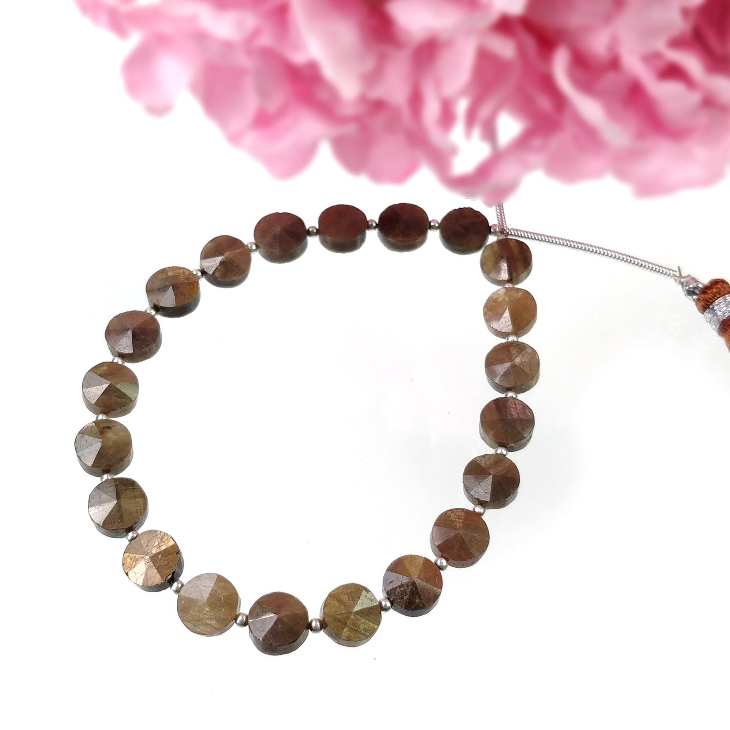 Brioletted beads