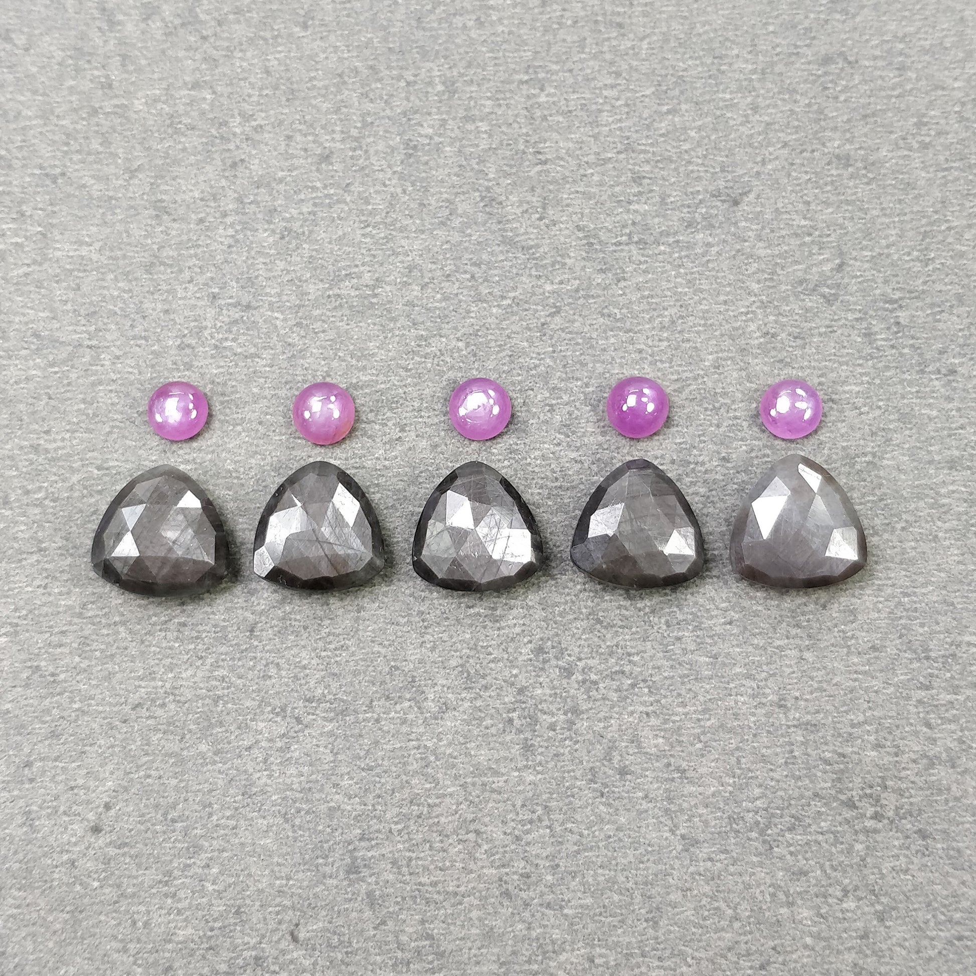 Round Shape Sapphire