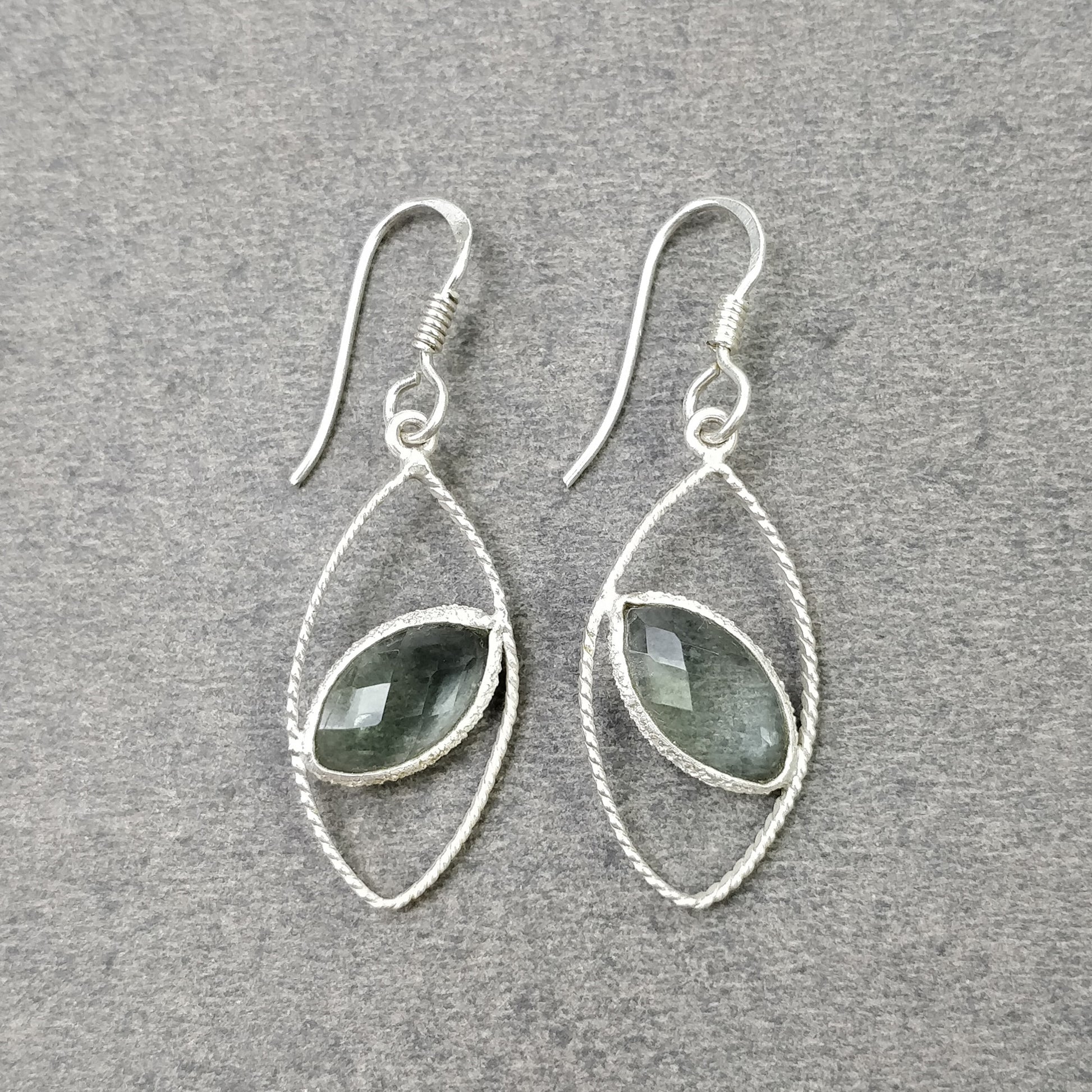 Drop Dangle earrings