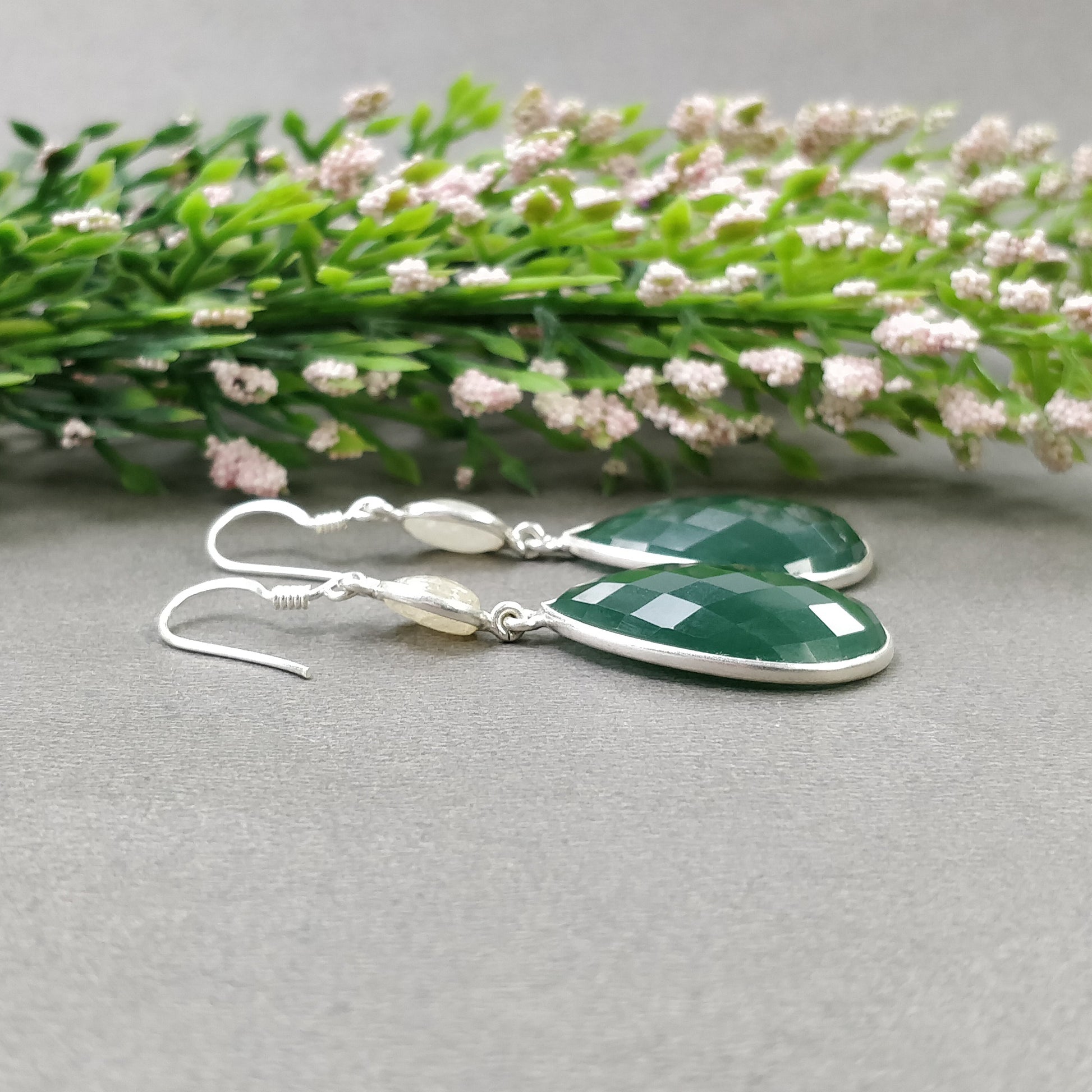 Sapphire Earring
