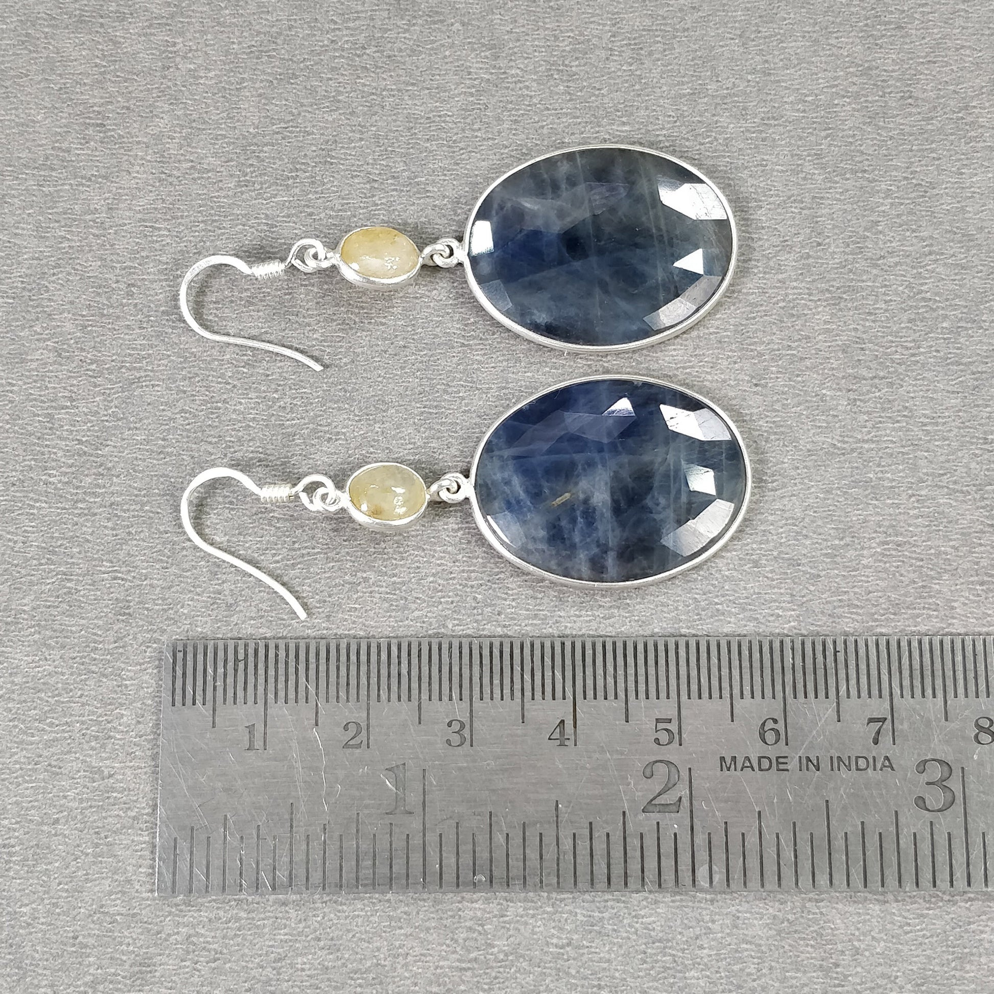 Oval Shape Earring