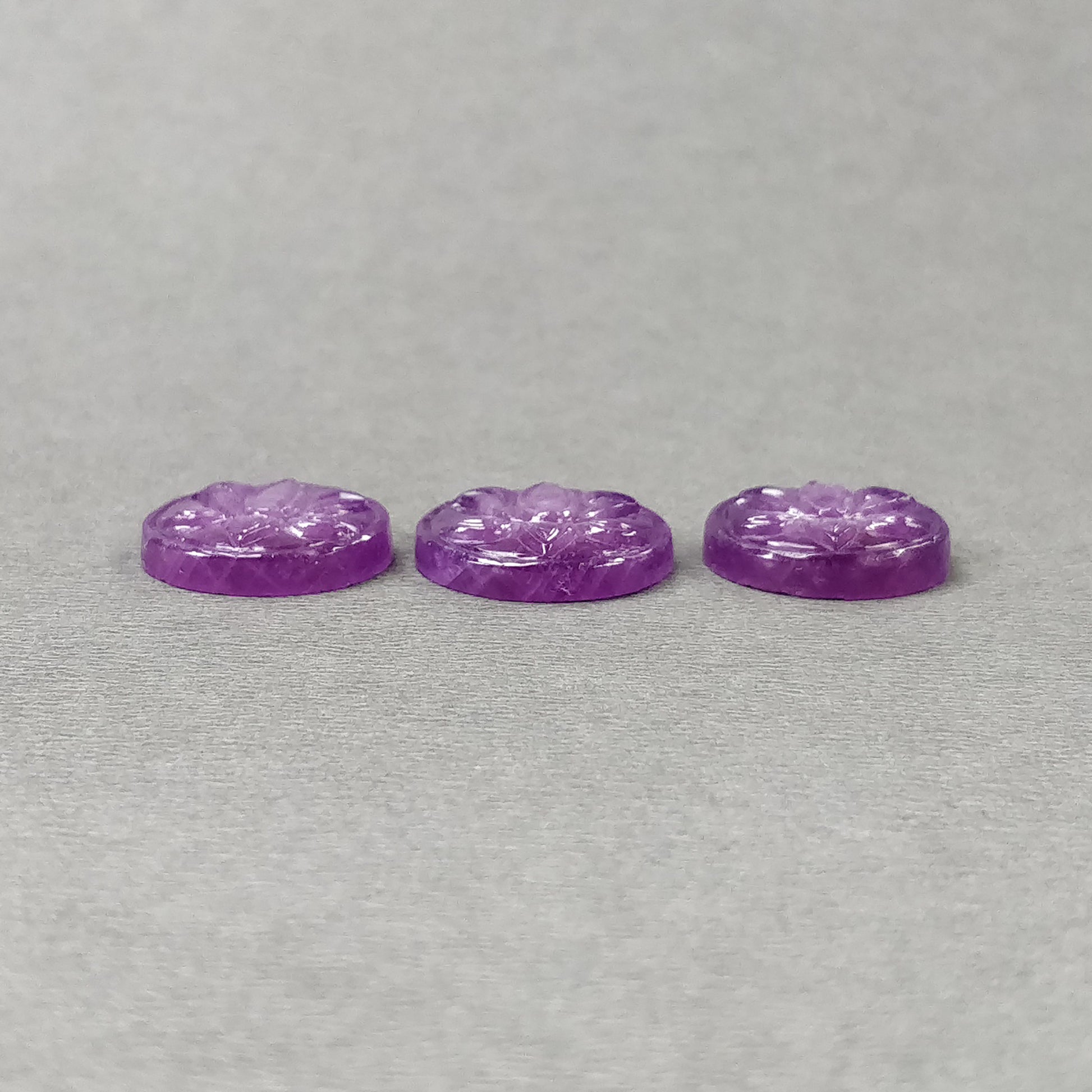 Round Shape Saphire