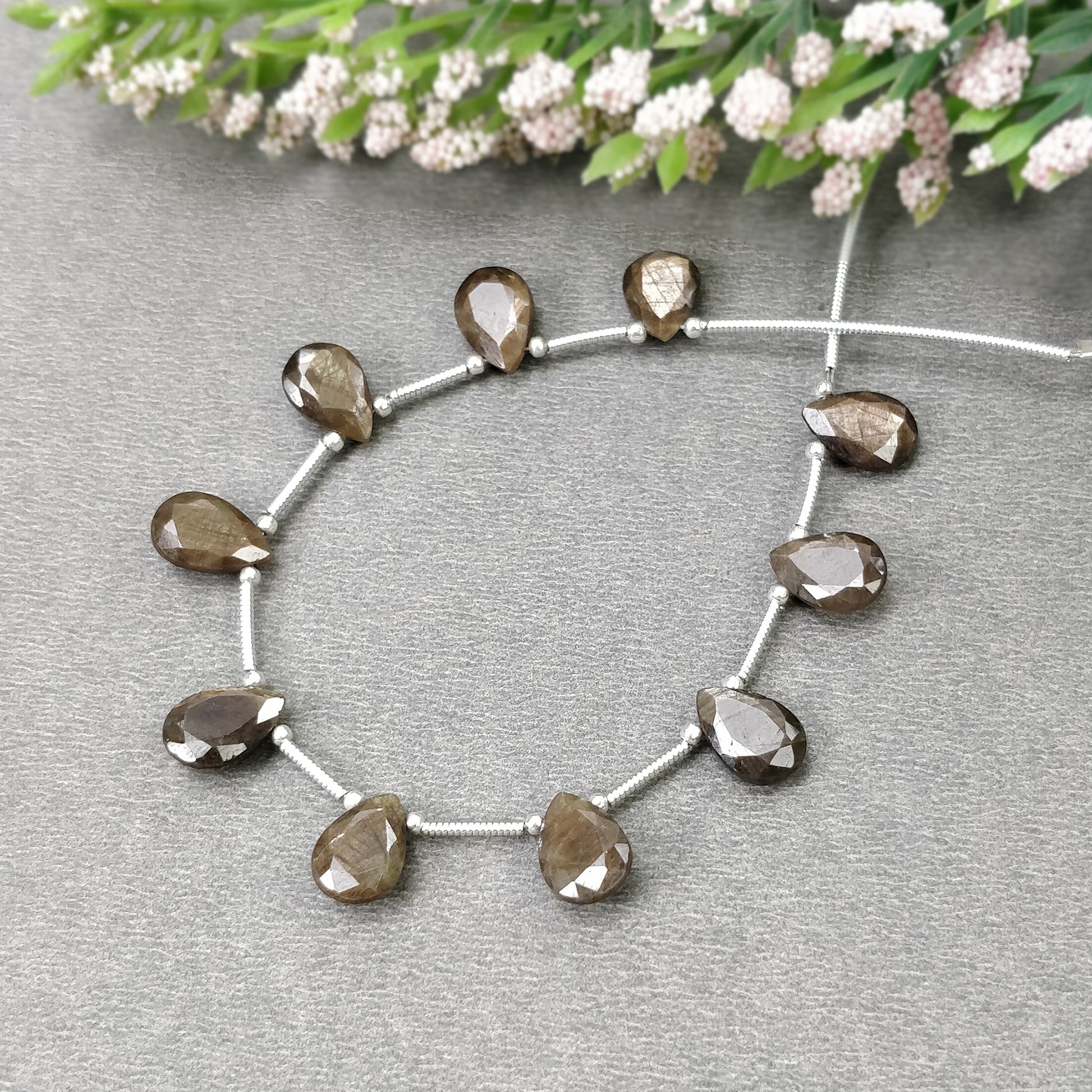 Loose beads