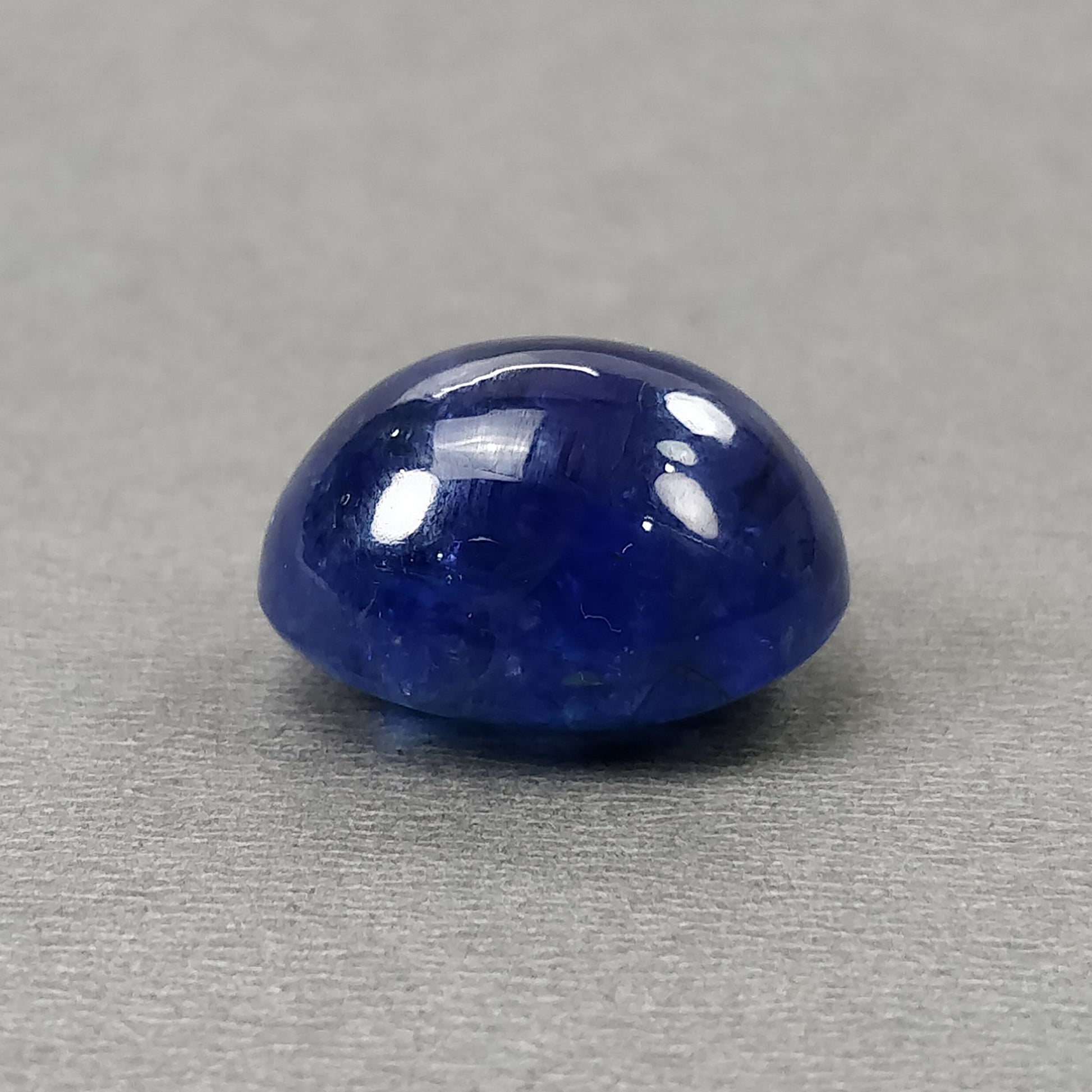 Oval shape TAnzanite