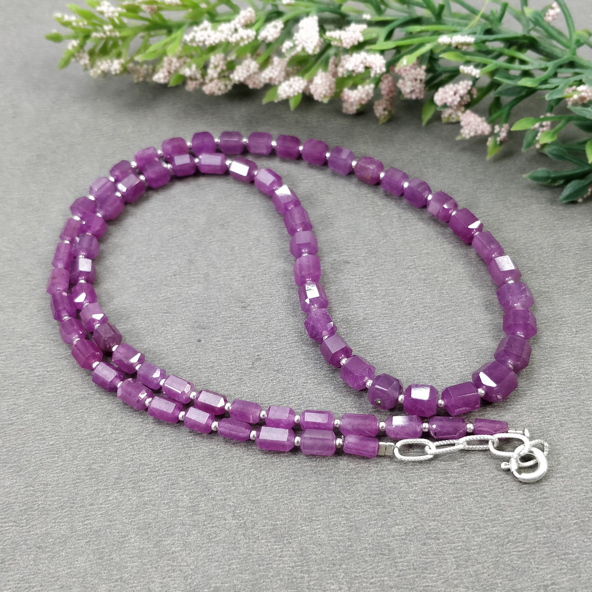 Faceted necklace