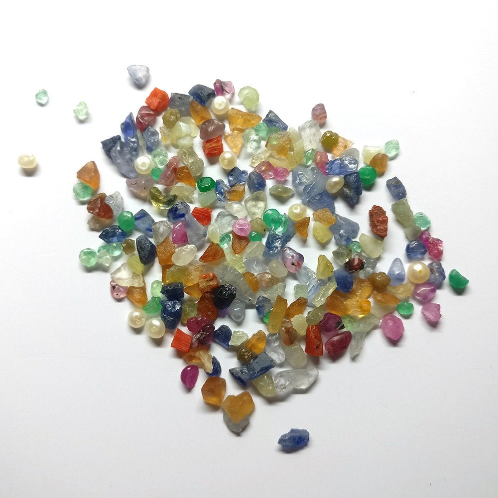 Natural PRECIOUS GEMSTONE NAVRATANS Diamond Ruby Emerald Sapphire Coral Pearl Hessonite Cats Eye Rough Mix Lot Below 4mm 25.00cts Lot