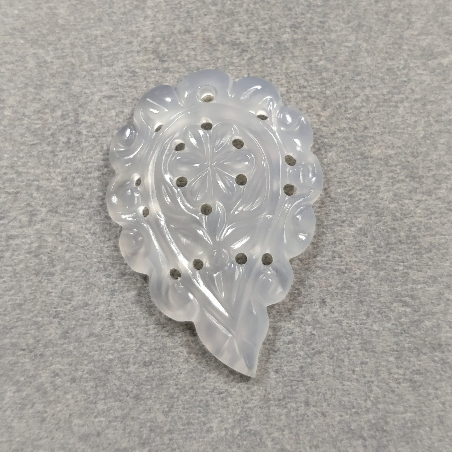 ONYX Gemstone SMALL LEAF Carving : 18.00cts Natural Onyx Gemstone One Sided Hand Carved Small Size Indian Leaf 32*22mm 1pc For Pendant